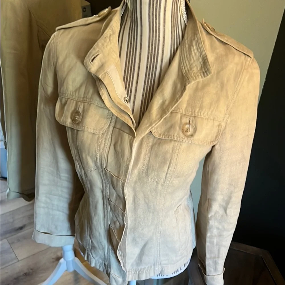 🛑 1 hour sale. MaxMara, size 6, Tan Lightweight Jacket - Picture 7 of 10